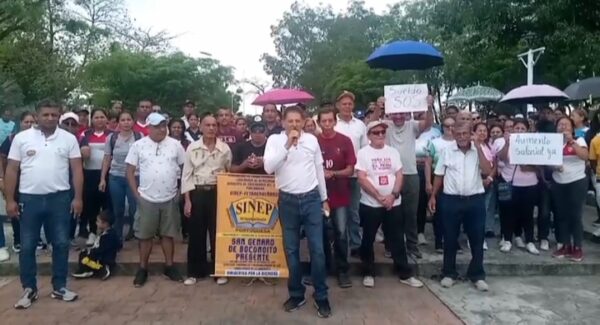Trabajadores y sindicalistas protestan en Boconoito exigiendo “mejoras salariales y justica laboral”