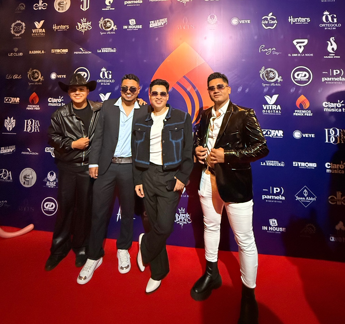 Alejandro Londoño conquista la escena en los Premios Fénix 2026