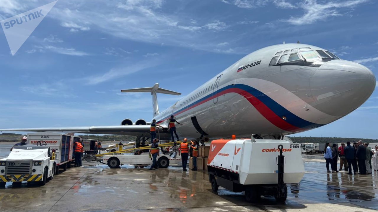 Llegaron a Venezuela los aviones rusos con ayuda humanitaria