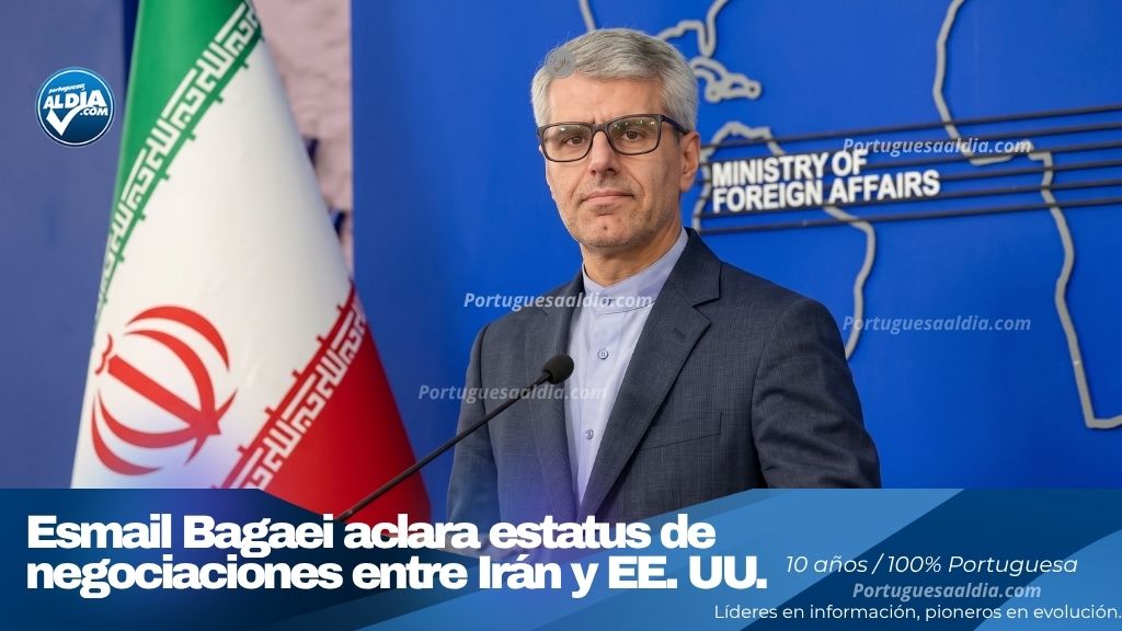 Portavoz de la Cancillería de Irán, Esmail Bagaei, durante la rueda de prensa oficial sobre las negociaciones internacionales.
