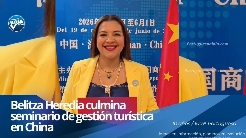 Belitza Heredia recibe certificación del Seminario de Gestión Turística en la República Popular China.