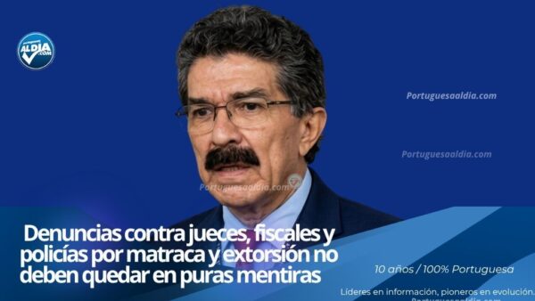 El abogado y defensor de derechos humanos Rafael Narváez durante una conferencia de prensa institucional.