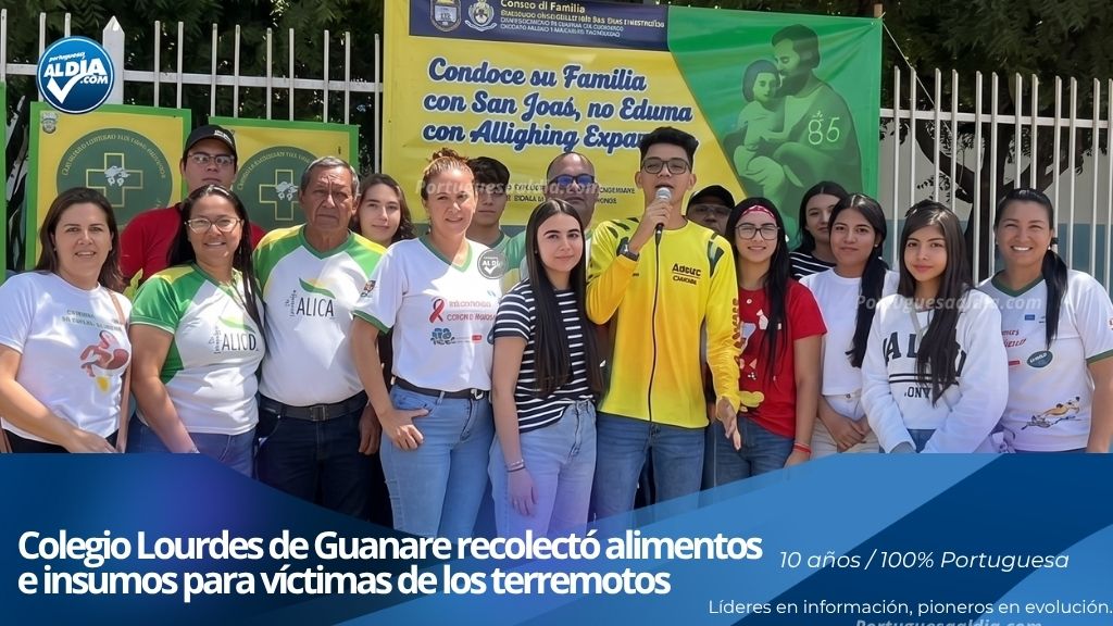 Comunidad de la Unidad Educativa Colegio Católico "Nuestra Señora de Lourdes" reunida durante una actividad benéfica en Portuguesa.