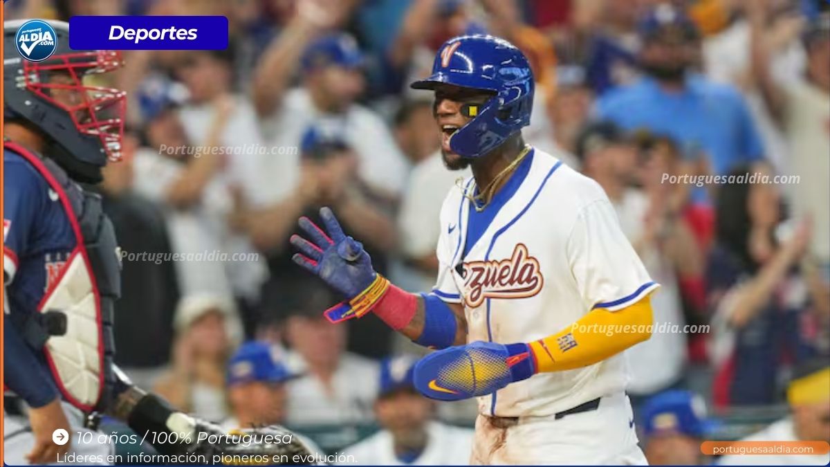 Ronald Acuña Jr. celebra un cuadrangular durante el encuentro de Venezuela en el Clásico Mundial de Béisbol 2026.