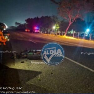 Muere mujer en colisión